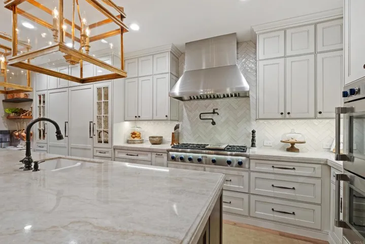 22 Via Armilla, San Clemente, California 92673