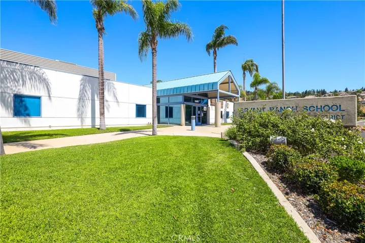 28140 Meadow Land Drive, Yorba Linda, California 92887