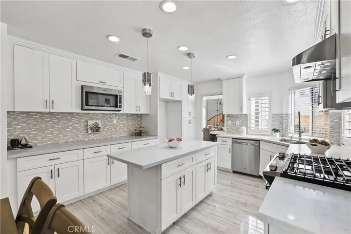 28140 Meadow Land Drive, Yorba Linda, California 92887