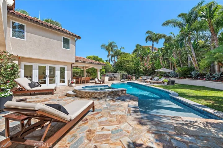 20 Regina, Dana Point, California 92629