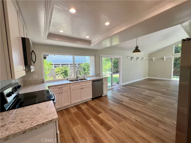 Beautifully remodeled kitchen
