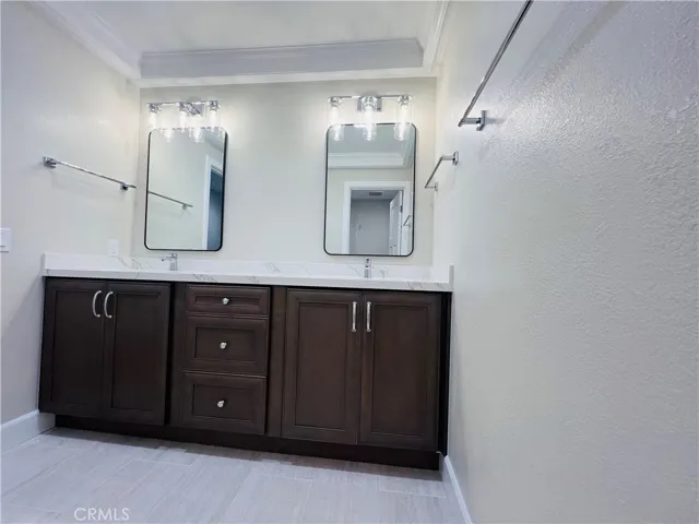 Secondary bathroom
