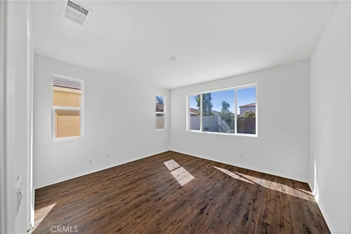 29200 Glasgow, Lake Elsinore, California 92530