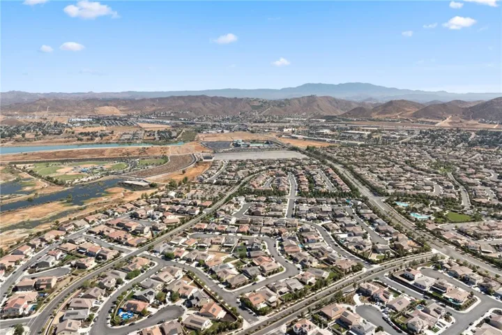 29200 Glasgow, Lake Elsinore, California 92530