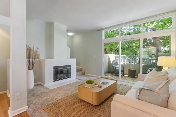 315 Dunsmuir Terrace 6, Sunnyvale, California 94085