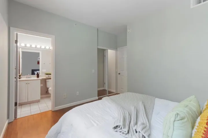 315 Dunsmuir Terrace 6, Sunnyvale, California 94085