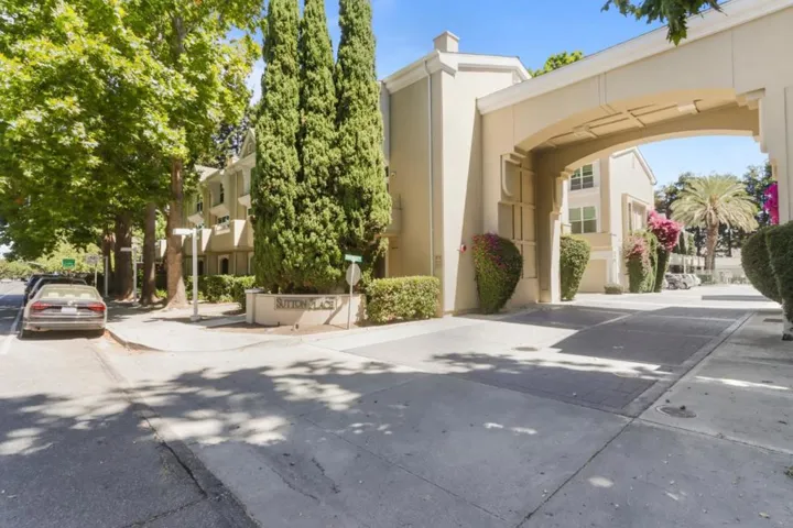 315 Dunsmuir Terrace 6, Sunnyvale, California 94085