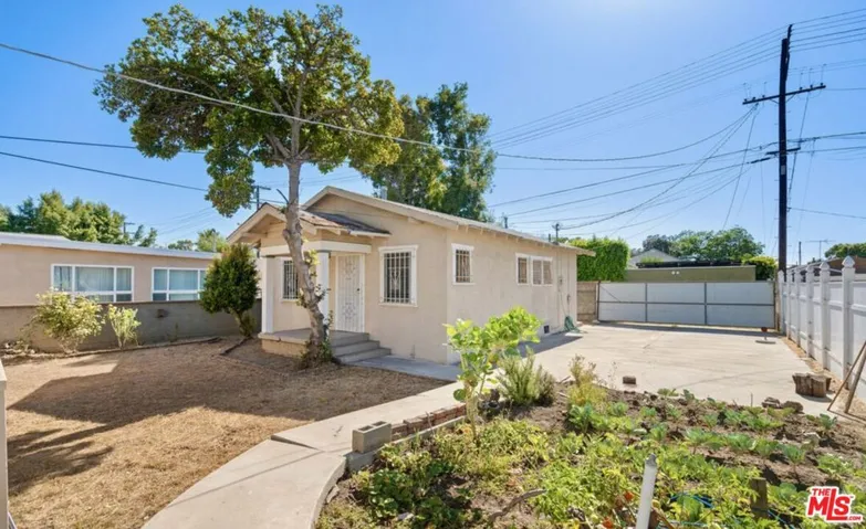 3009 Dalton Avenue, Los Angeles, California 90018