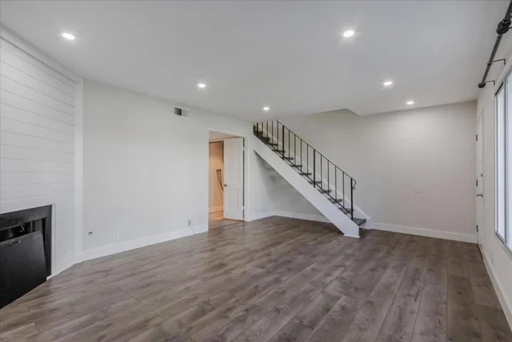 1031 Clyde Avenue 803, Santa Clara, California 95054
