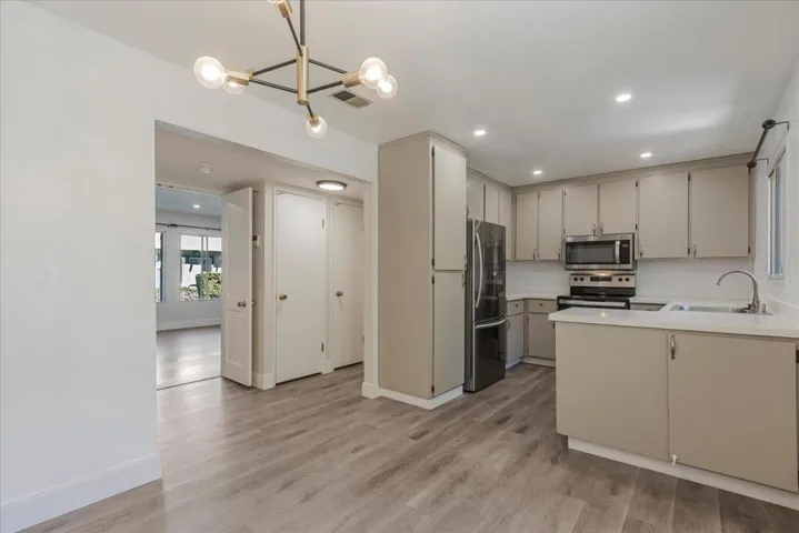 1031 Clyde Avenue 803, Santa Clara, California 95054