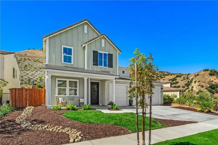 2872 Santa Fiora Circle, Corona, California 92882