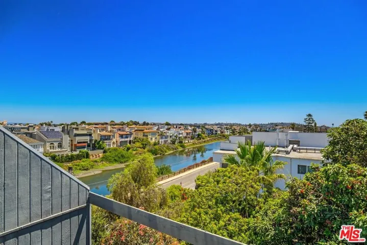 33 Reef Street 2, Marina Del Rey, California 90292