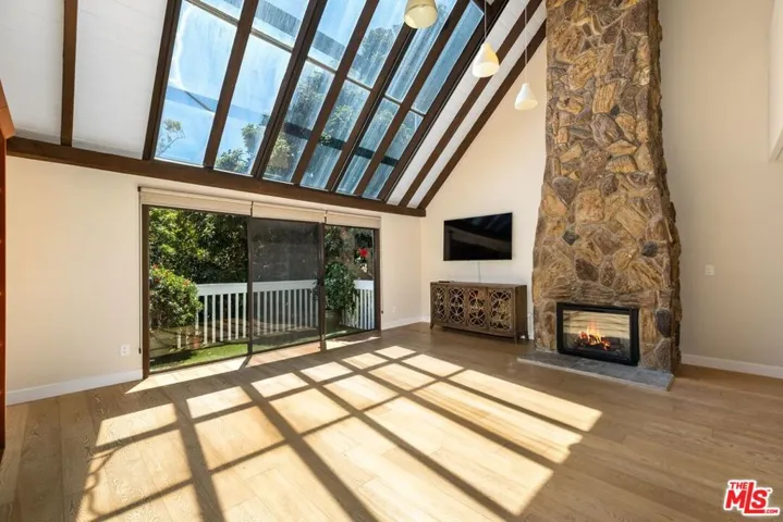 33 Reef Street 2, Marina Del Rey, California 90292