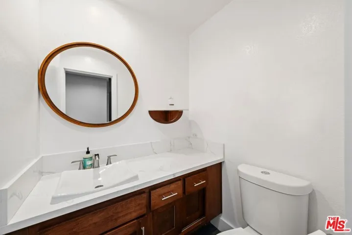 33 Reef Street 2, Marina Del Rey, California 90292
