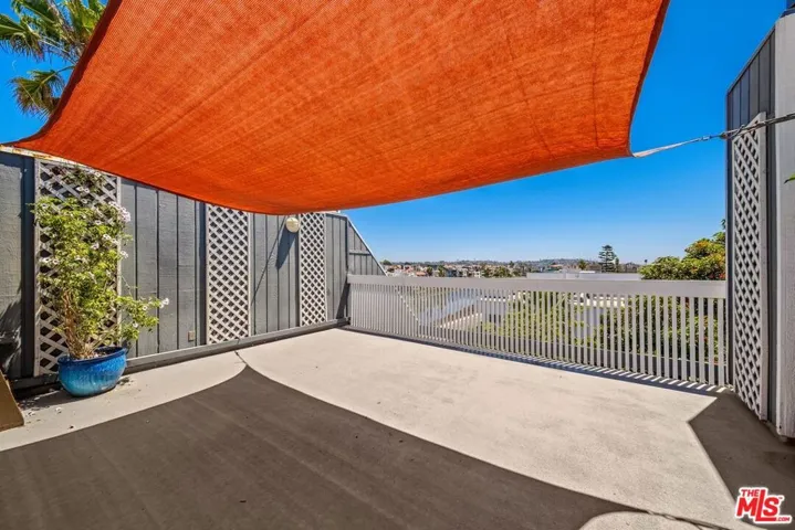 33 Reef Street 2, Marina Del Rey, California 90292