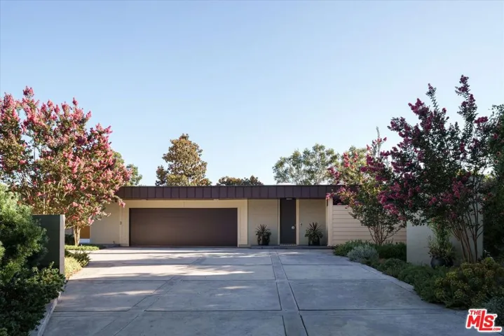 1340 Fairlawn Way, Pasadena, California 91105