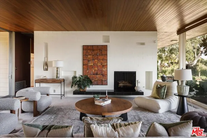 1340 Fairlawn Way, Pasadena, California 91105