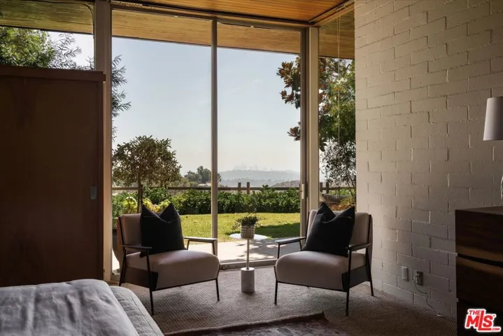 1340 Fairlawn Way, Pasadena, California 91105