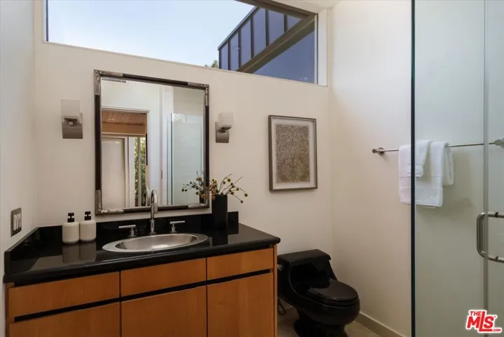 1340 Fairlawn Way, Pasadena, California 91105
