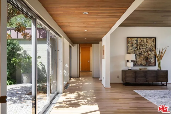 1340 Fairlawn Way, Pasadena, California 91105