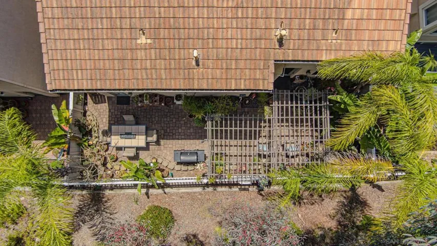 9530 Compass Point Dr S # 5, San Diego, California 92126
