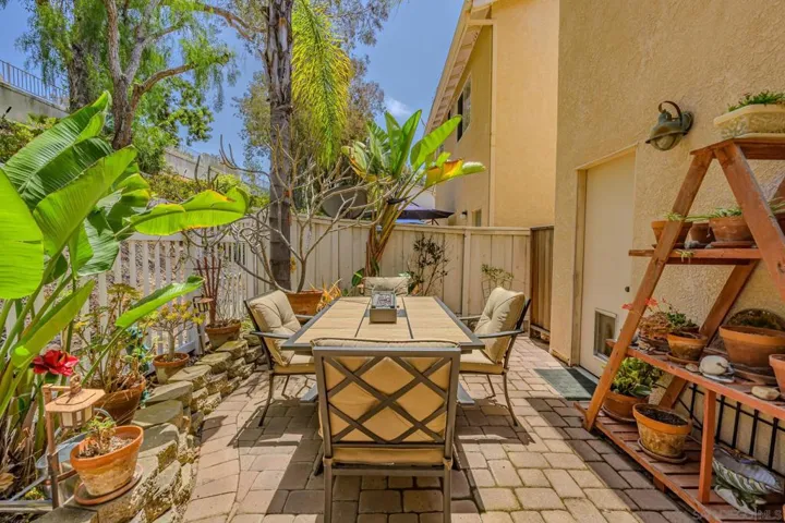 9530 Compass Point Dr S # 5, San Diego, California 92126
