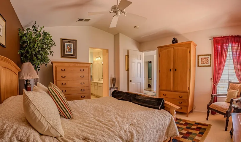 9530 Compass Point Dr S # 5, San Diego, California 92126
