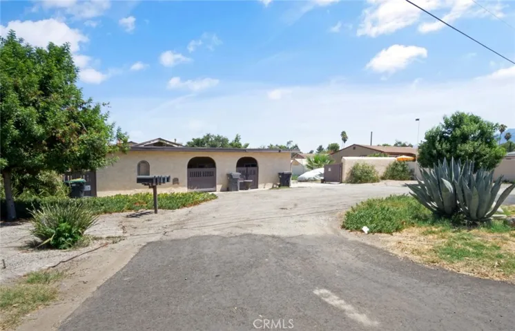 40320 Johnston Avenue, Hemet, California 92544