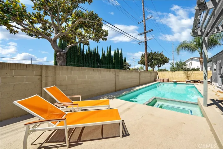 1702 Saybrook Lane, Tustin, California 92780