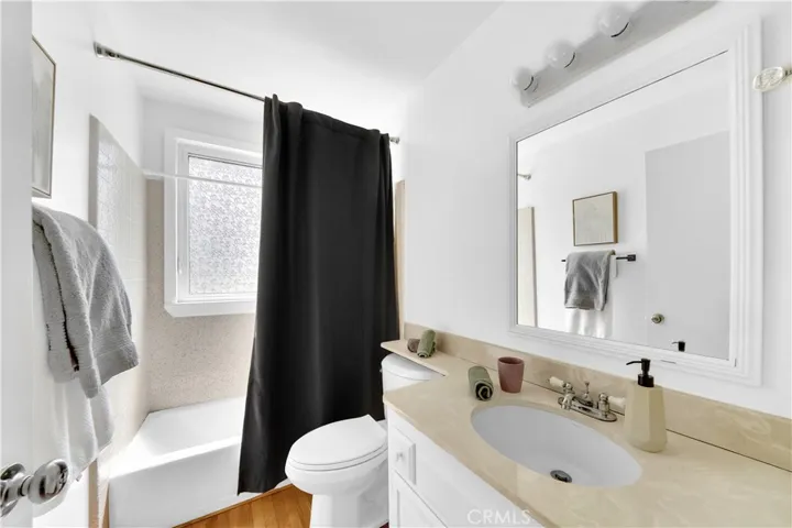 1702 Saybrook Lane, Tustin, California 92780