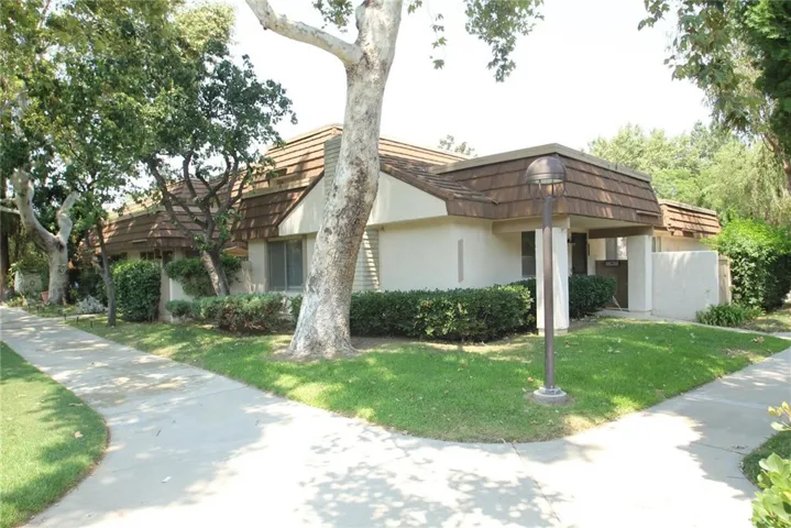 22153 James Alan Circle, Chatsworth, California 91311