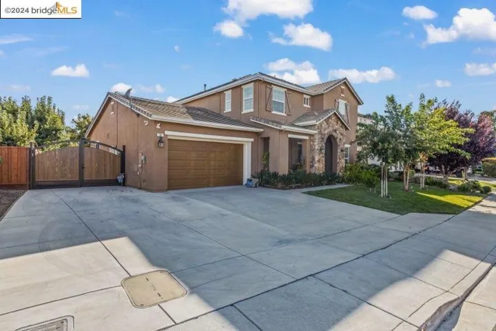 24 Minaret Rd, Oakley, California 94561
