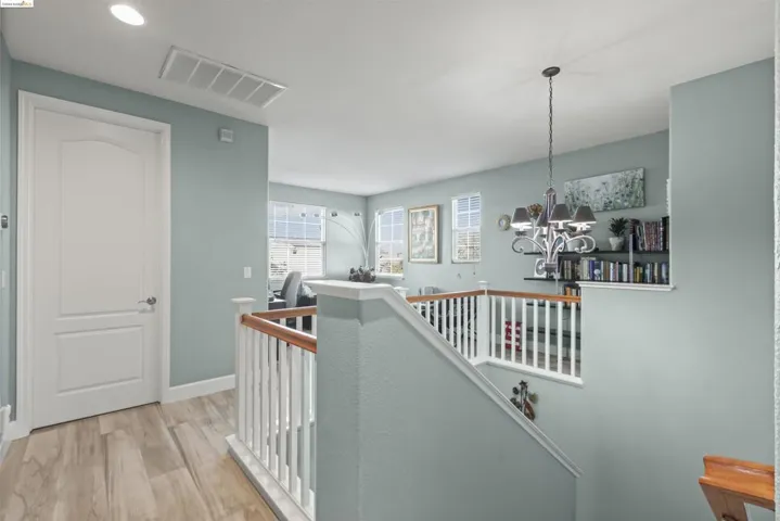 24 Minaret Rd, Oakley, California 94561