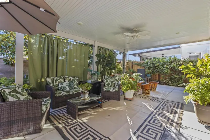 24 Minaret Rd, Oakley, California 94561