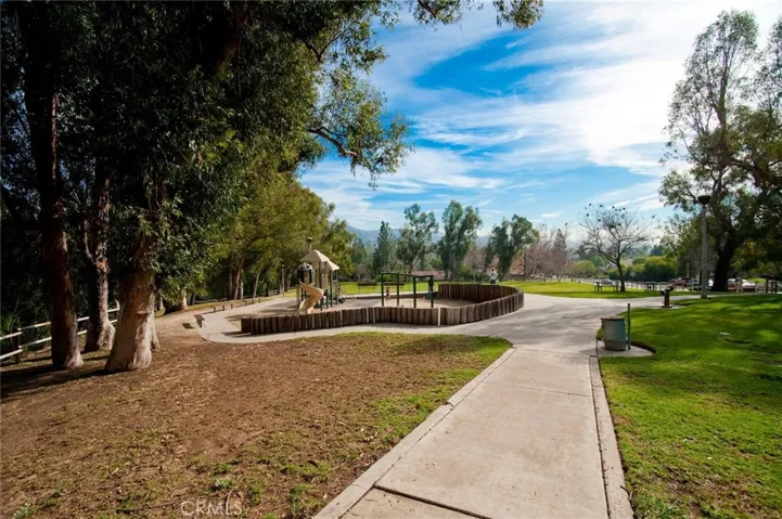 10871 Furlong Drive, North Tustin, California 92705