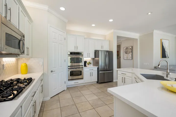 23-print-JL_Lorena_v2_0824_023
