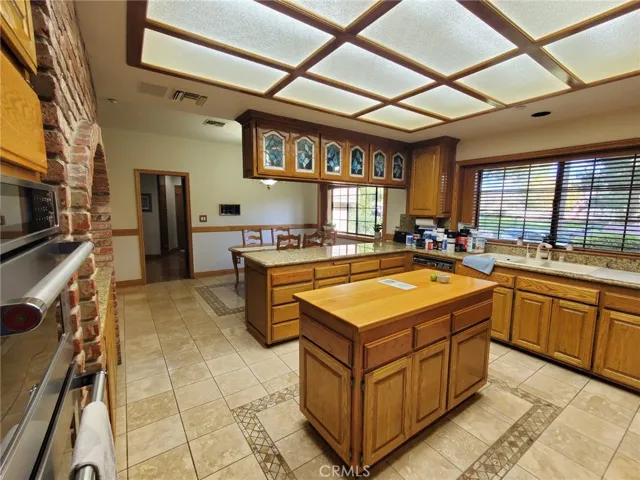 32920 Agua Dulce Canyon Road, Agua Dulce, California 91390