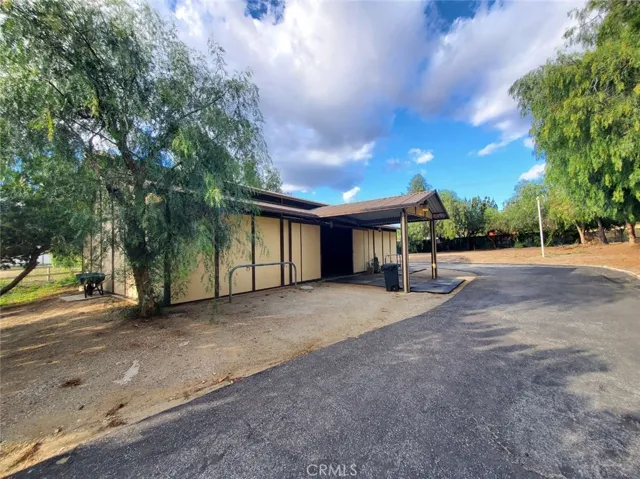 32920 Agua Dulce Canyon Road, Agua Dulce, California 91390