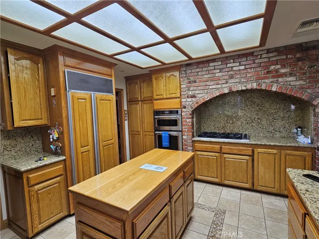 32920 Agua Dulce Canyon Road, Agua Dulce, California 91390