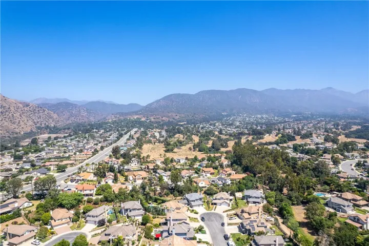 6063 Via Toledo, La Verne, California 91750