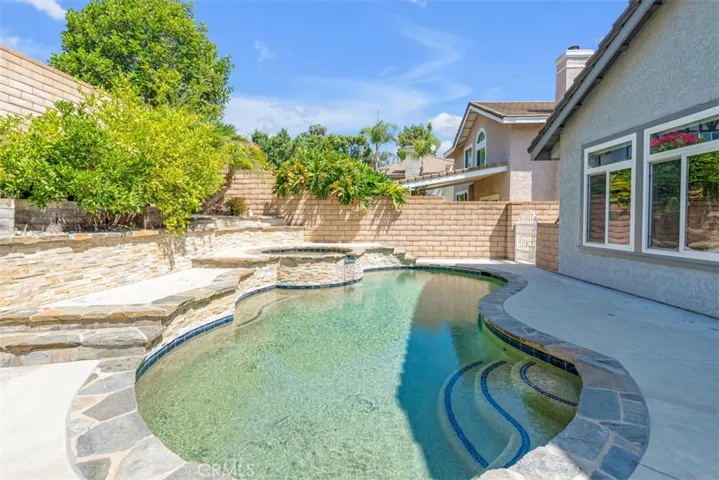 Heated pebble pool & spa