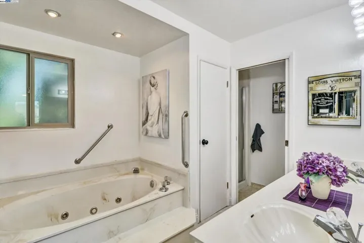 319 Castle Rock Road, Walnut Creek, California 94598-4518