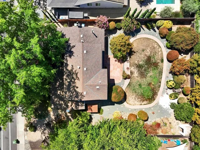 319 Castle Rock Road, Walnut Creek, California 94598-4518