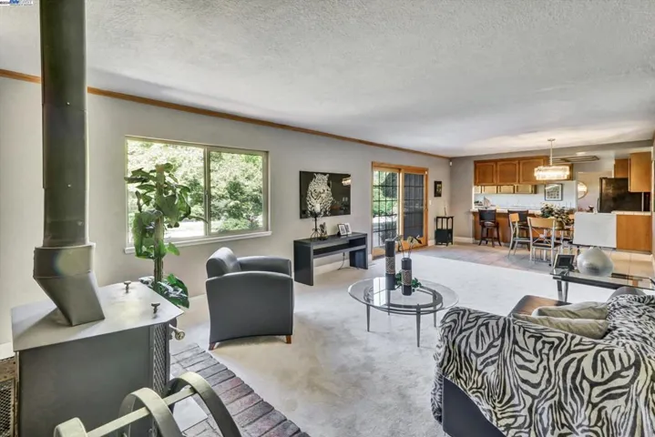 319 Castle Rock Road, Walnut Creek, California 94598-4518