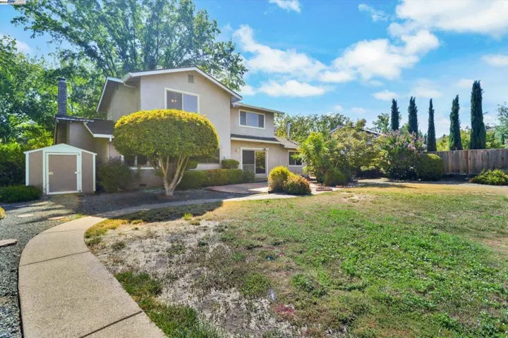 319 Castle Rock Road, Walnut Creek, California 94598-4518