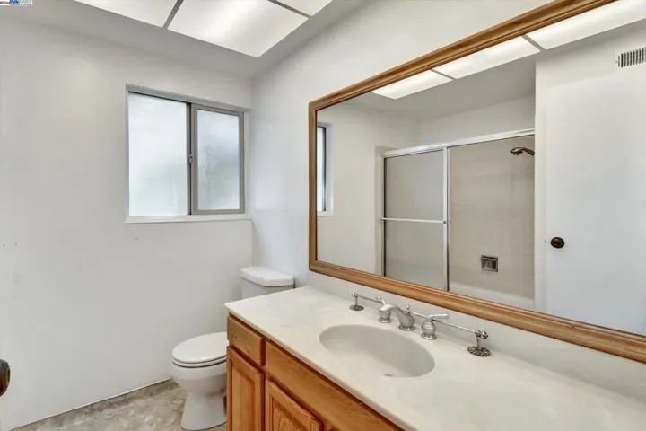 319 Castle Rock Road, Walnut Creek, California 94598-4518