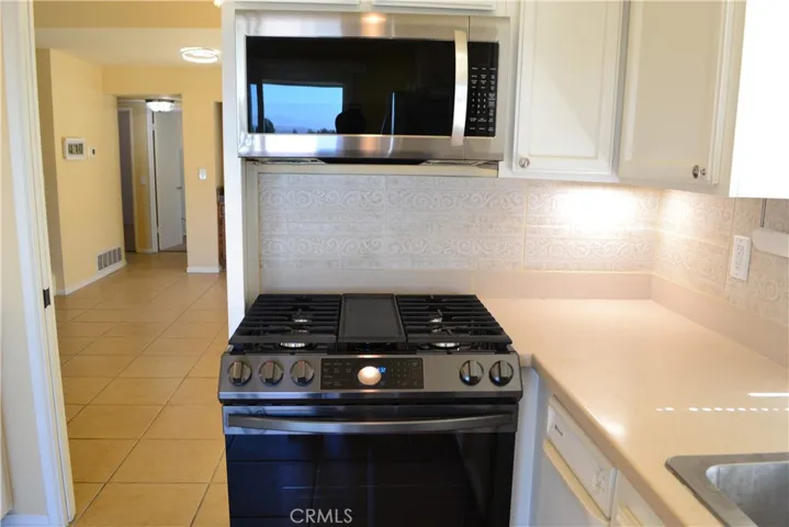 7049 E Viewpoint Lane, Anaheim Hills, California 92807