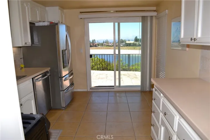 7049 E Viewpoint Lane, Anaheim Hills, California 92807