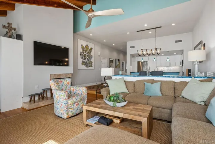 205 Helix Avenue, Solana Beach, California 92075
