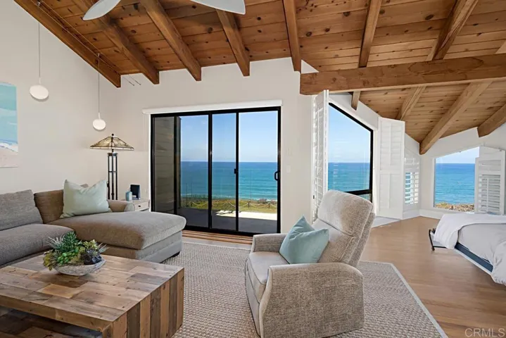 205 Helix Avenue, Solana Beach, California 92075